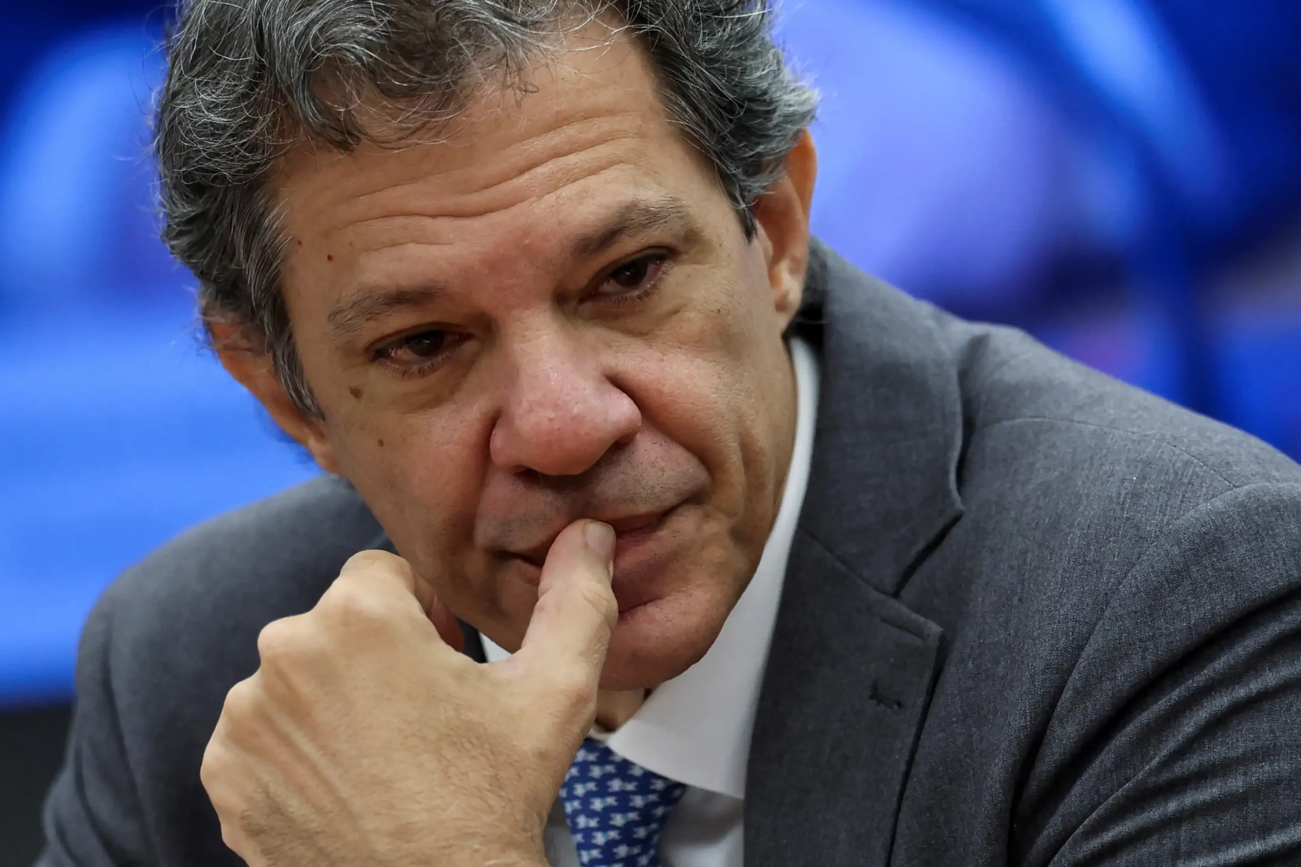Haddad diz que governo repudia calote em precatórios e busca equilíbrio fiscal 