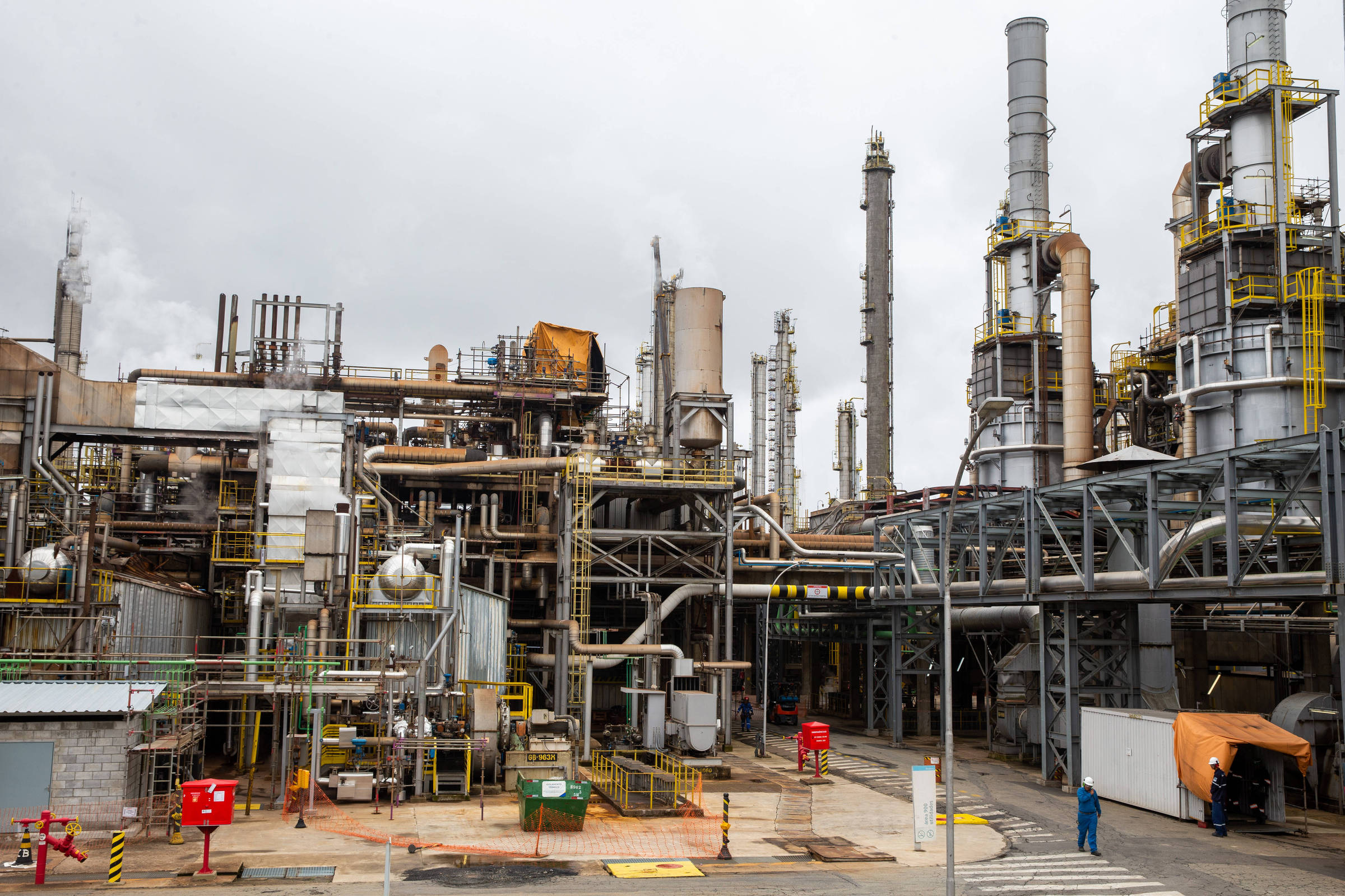 Braskem deve renegociar US$ 8 bi em dívida após entrada de novo sócio