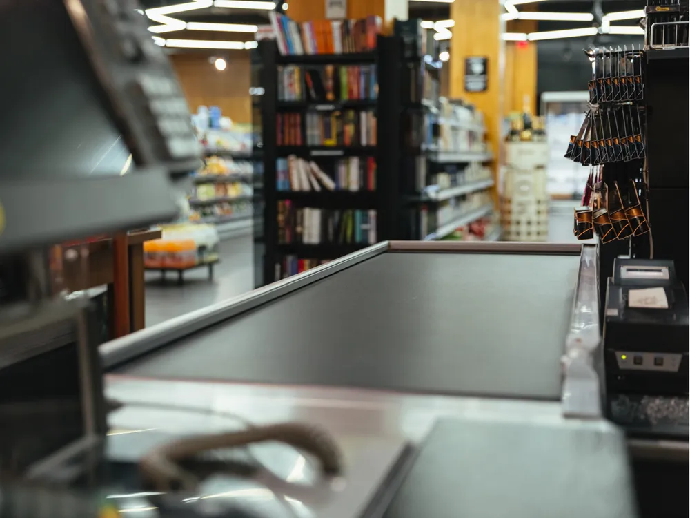 Receita Federal notifica quase 3 mil supermercados para cobrar R$ 10 bilhões em impostos devidos