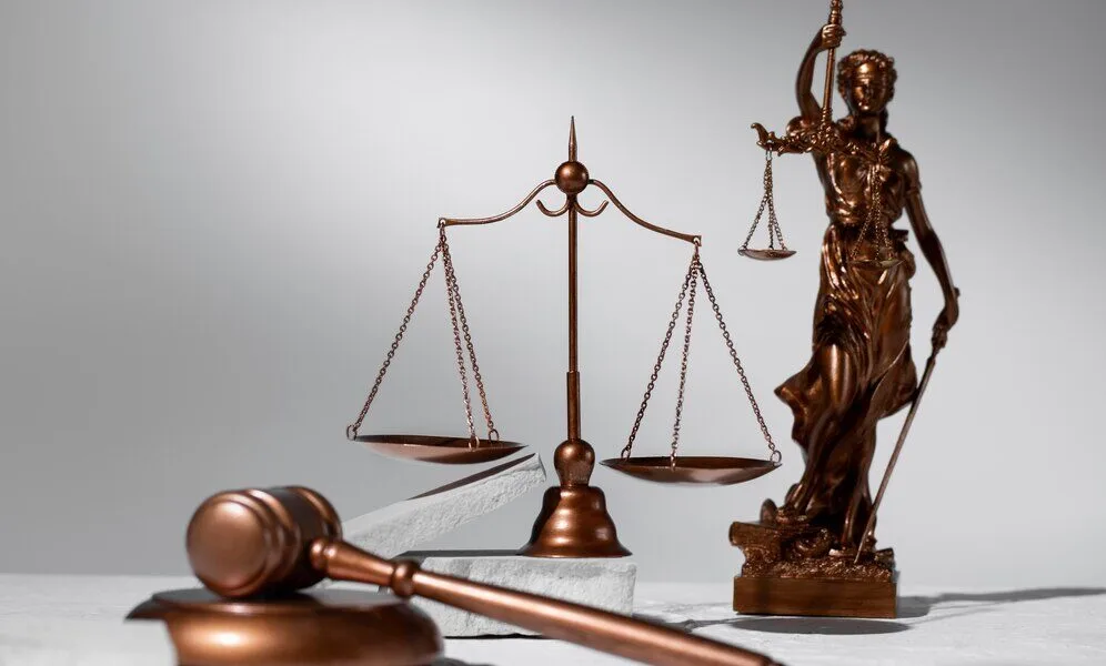 TRF-3 mantém suspensão de reajuste de IRPJ e CSLL para escritórios de advocacia