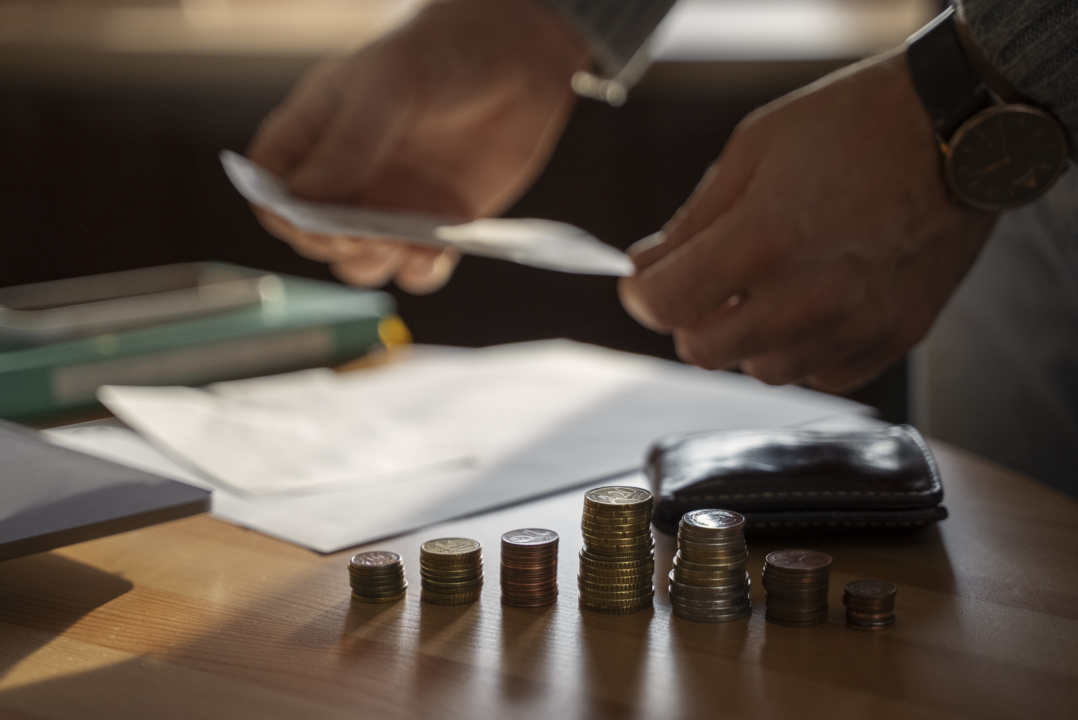 Arrematante não responde por débitos tributários anteriores a leilão